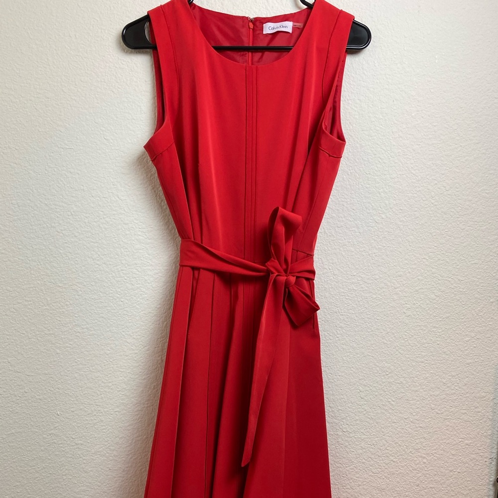 Calvin Klein Red Sleeveless Tie-Waist Midi Dress